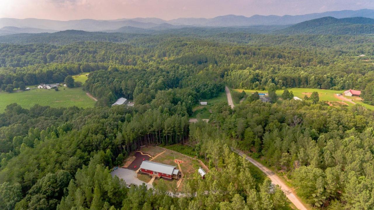 Rustic Roost-5 Acres, Fenced, Fire Pit, Rv Option & Mtn View Villa Dahlonega Exterior photo