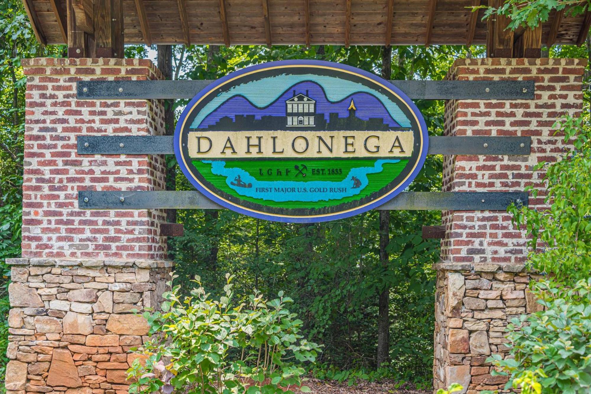 Rustic Roost-5 Acres, Fenced, Fire Pit, Rv Option & Mtn View Villa Dahlonega Exterior photo